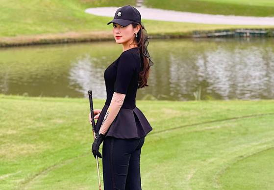 Á hậu Huyền My: “Trang phục đẹp, thoải mái giúp chơi golf thăng hoa hơn” - 1