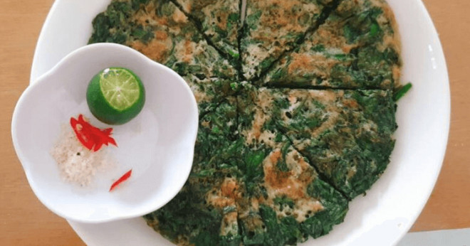 Cho thêm những gia vị sau món trứng gà chiên ngải cứu sẽ thơm ngon, dễ ăn nhất nhưng ít người biết - 3