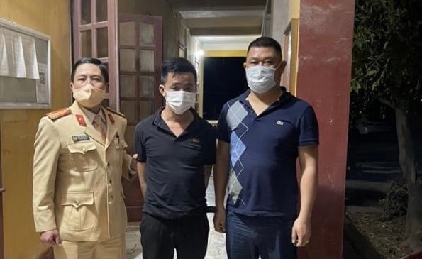 Hải Phòng: Rút dao đâm chết người tại nhà nghỉ, 9X lái ô tô tẩu thoát - 1
