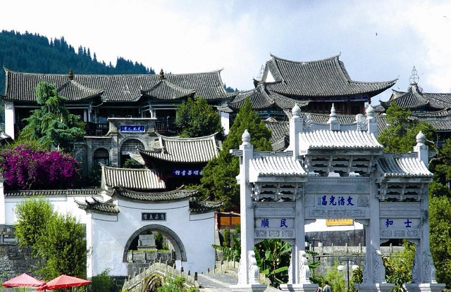 8 thị trấn cổ kính ở Trung Quốc cho bạn cảm giác như đang “xuyên không” về quá khứ - 1