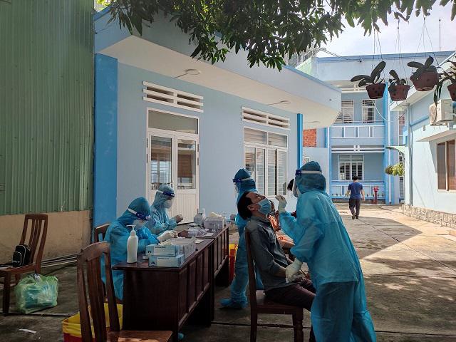 Bình Định ghi nhận thêm 186 ca Covid-19, cao nhất trong một ngày từ trước đến nay - 2