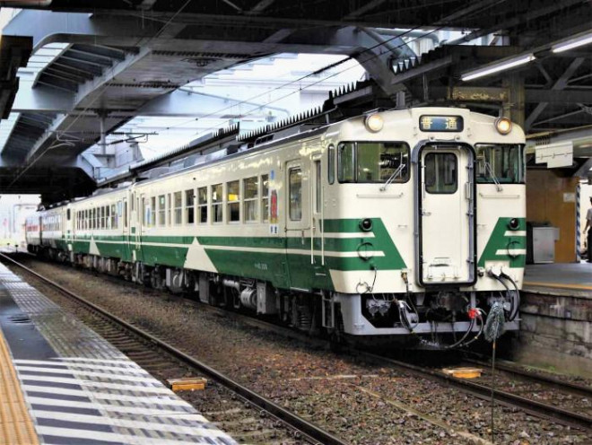 Bộ GTVT không ủng hộ nhập 37 toa xe cũ của Nhật, đường sắt nói gì? - 1