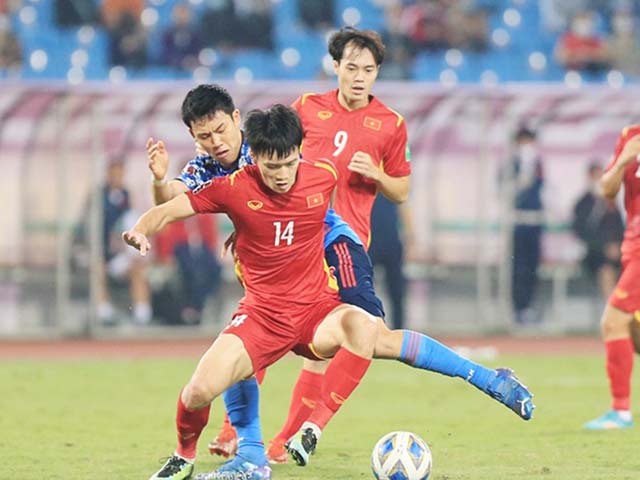 AFF Cup và danh hiệu Quả bóng Vàng Việt Nam - 1