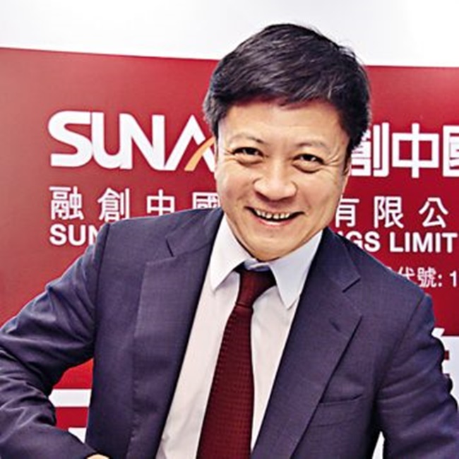 Khối tài sản ròng của ông Sun, theo ước tính của xếp hạng tỷ phú Bloomberg Billionaires Index, đạt khoảng 4,4 tỷ USD.
