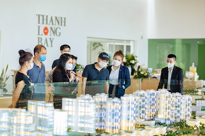 Lo ngại lạm phát, nhà đầu tư “chuyển hóa” dòng tiền sang bất động sản biển - 1