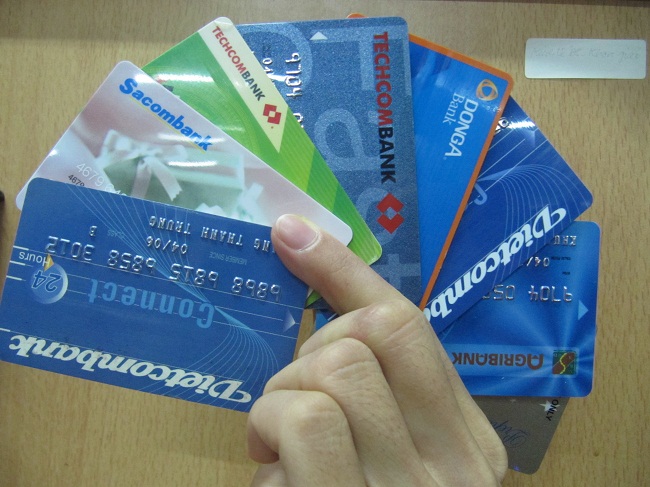 Ngân hàng nào đang có nhiều thẻ ATM lưu hành nhất tại Việt Nam? - 1