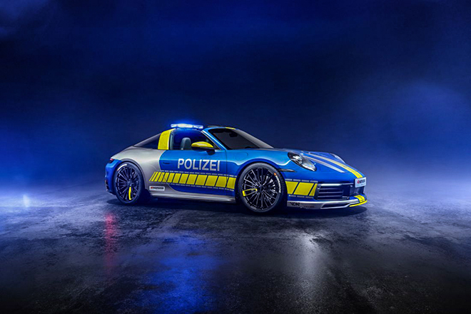 Porsche 911 Targa 4 độ khủng trở thành xe chuyên dụng cảnh sát - 1