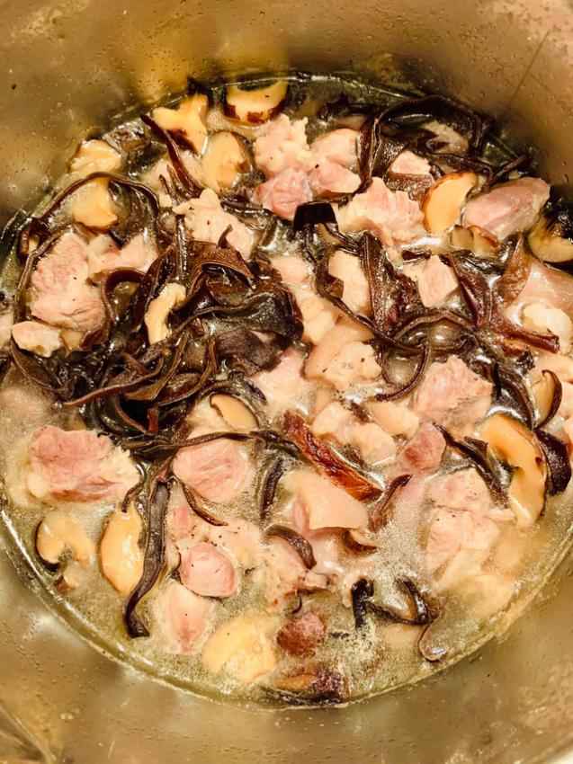 Thịt sầm uất nấu nướng Theo phong cách này vừa vặn ngon thơm sực, nhừ, trong xanh, ăn ngày dông về thì cả nồi cơm trắng tan biến - 9