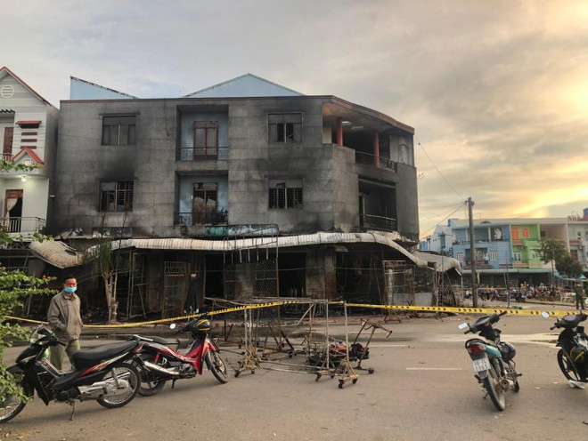 Cháy lớn ở Kiên Giang, 4 người trong 1 gia đình tử vong - 1