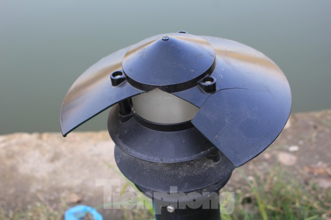 Công viên 'trăm tỷ' ở Hà Nội mới đưa vào sử dụng đã xuống cấp - 17