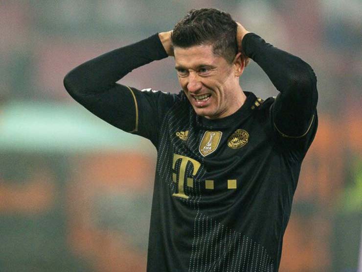 Lewandowski bất ngờ chê Messi không thành thực, vẫn tức vụ hụt Quả bóng Vàng - 1