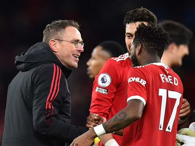 Fred bỗng nhận cảnh báo từ HLV Rangnick, bị Fernandes - De Gea &quot;đùa dai&quot; -  Bóng đá