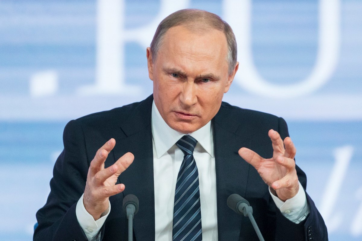 Ông Putin: Biến thể Omicron có thể là “vắc xin sống” - 1