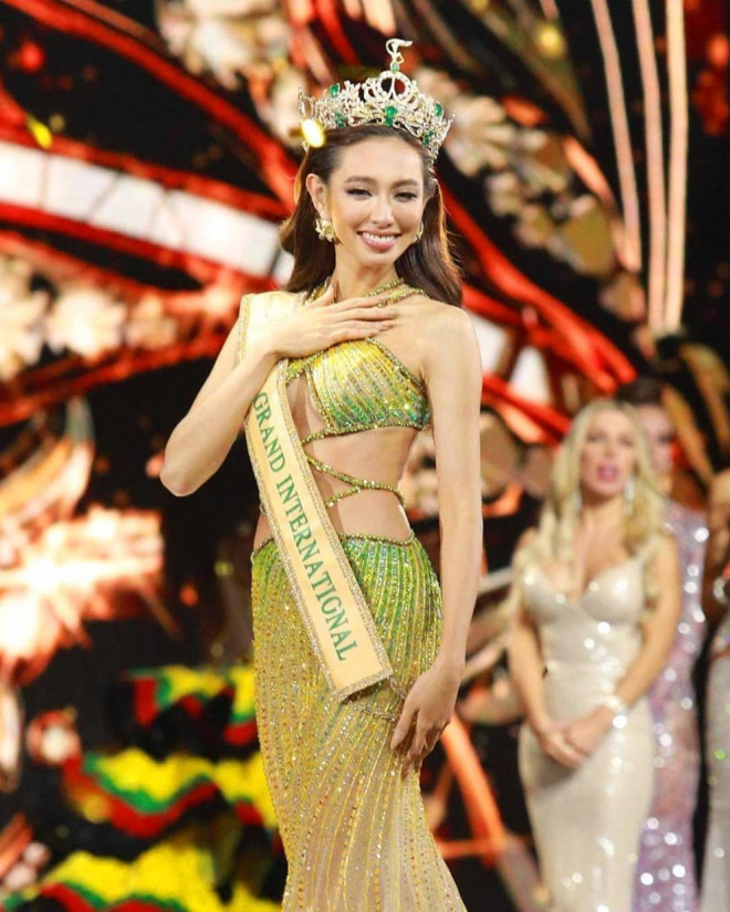Phong cách thời trang đời thường của Miss Grand International 2021 Thùy Tiên trông ra sao? - 1
