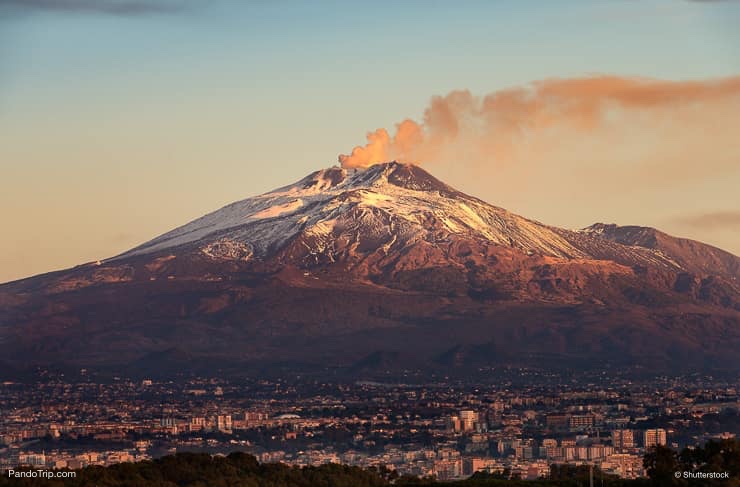 5 núi lửa đẹp nhất thế giới, có dịp nhất định phải xách balo lên và đi - 1