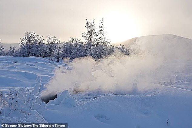 “Lửa thây ma” bùng cháy ở ngôi làng lạnh nhất thế giới, âm 60 độ C ở Nga - 1