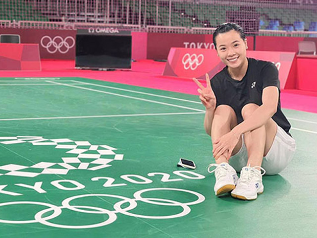 Nóng nhất thể thao tối 12/12: “Hot girl cầu lông” Thùy Linh thua tay vợt hơn 20 bậc - 1