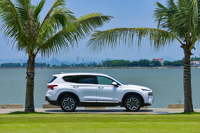Giá xe Hyundai Santa Fe lăn bánh tháng 12/2021, giảm 50% LPTB - 8