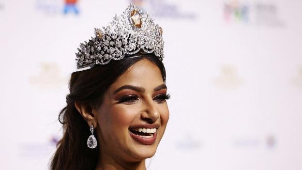 Hoa hậu Hoàn vũ 2021 Harnaaz Sandhu tiết lộ 4 bước để có làn da rạng rỡ - 1