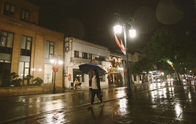 Không khí lạnh tăng cường, miền Bắc chuyển mưa rét từ ngày mai (17/12) - 1