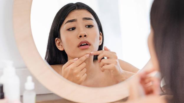 5 yếu tố ảnh hưởng xấu đến làn da của bạn - 3