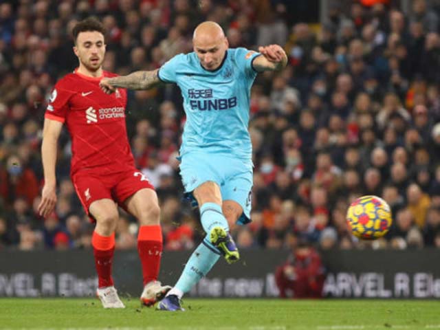Video bóng đá Liverpool - Newcastle: Phủ đầu gây sốc, siêu phẩm định đoạt (Vòng 17 Ngoại hạng Anh) - 2