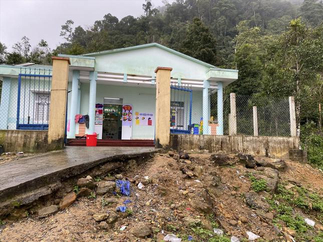 Làng vượt cạn ở nhà - 4