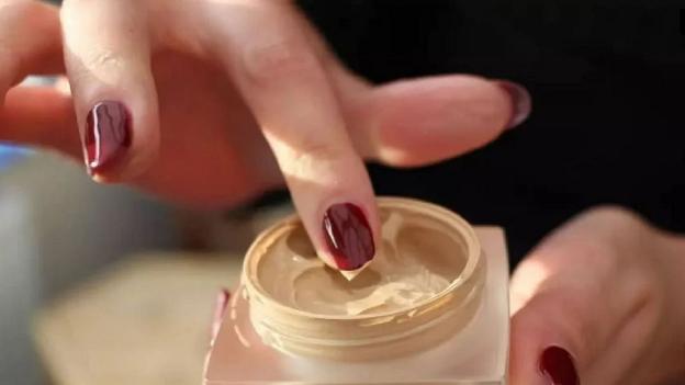 Học lỏm mẹo trang điểm mùa đông từ chuyên gia - 2