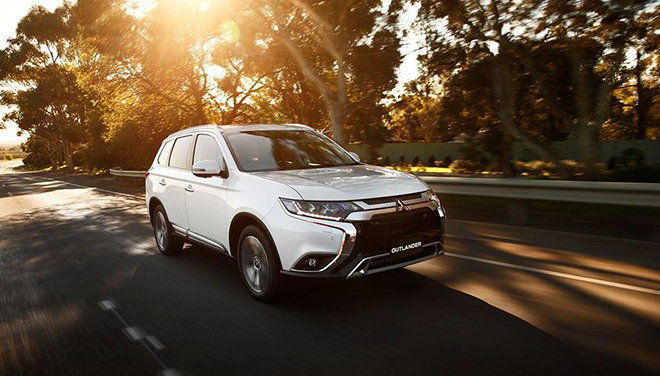 Giá xe Mitsubishi Outlander lăn bánh tháng 12/2021, giảm tới 100% phí trước bạ - 16