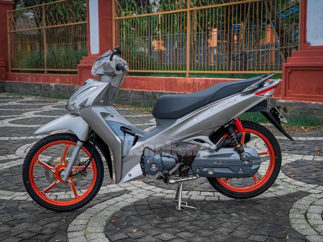 Những chiếc xe độ ấn tượng của biker Việt năm 2021 - 1
