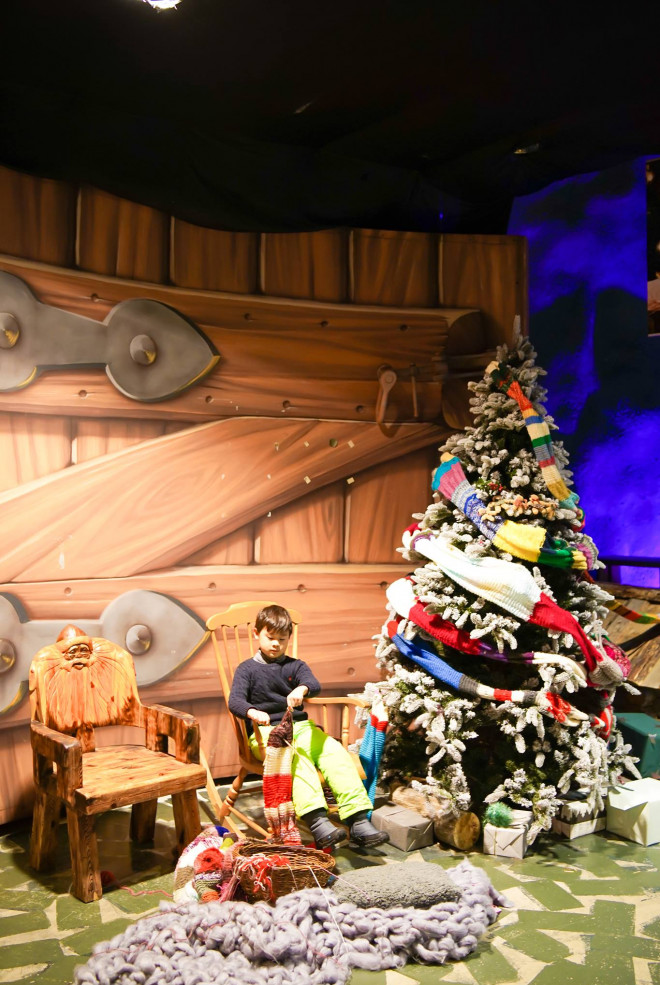 Giáng sinh đáng nhớ của du khách Việt tại quê hương của ông già Noel - 13