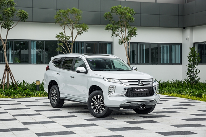 Giá xe Mitsubishi Pajero Sport tháng 12/2021, hỗ trợ phí trước bạ lên đến 68 triệu đồng - 5