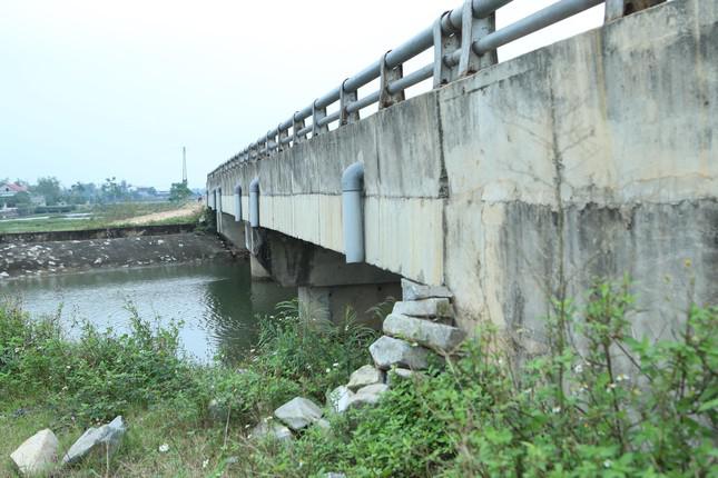 Cầu hơn 12 tỷ bị "bỏ quên" suốt 6 năm - 5