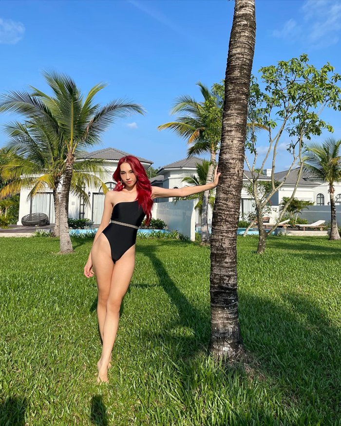 Hot girl Hà thành "3 năm sinh 2 đứa" có thân hình bốc lửa, chồng mê không rời nửa bước - 4
