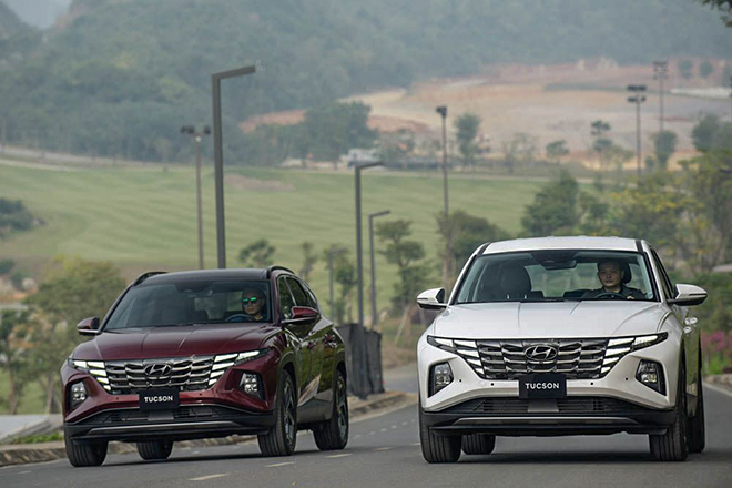 Hyundai Tucson thế hệ mới ra mắt thị trường Việt, giá từ 825 triệu đồng - 1