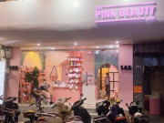 Pink Plus Cosmetic: Shop mỹ phẩm được chị em Hà thành yêu thích