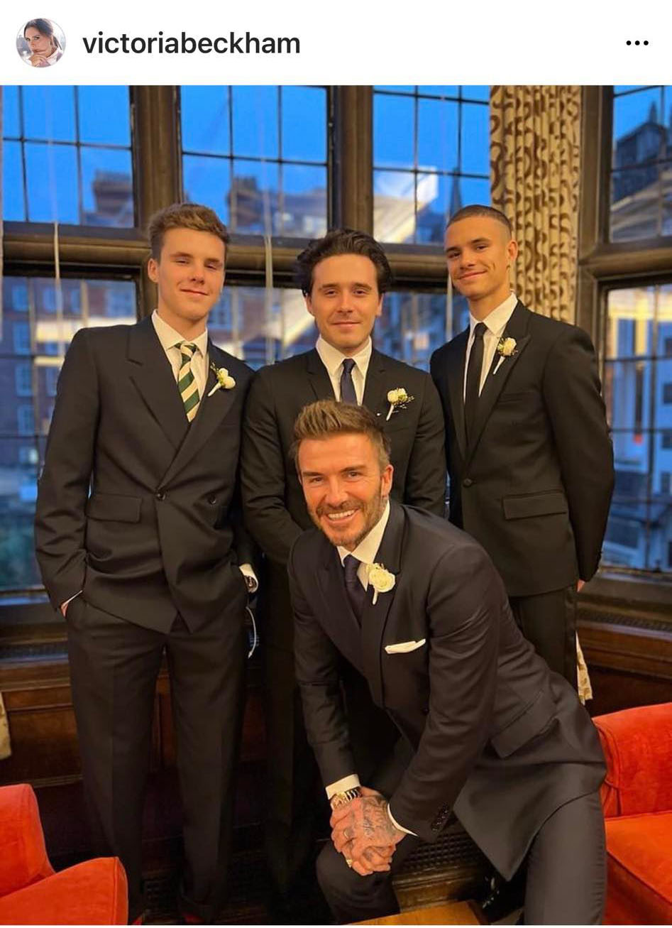 U50, David Beckham vẫn được nhận xét như anh em khi chụp ảnh cùng 3 quý tử - 2