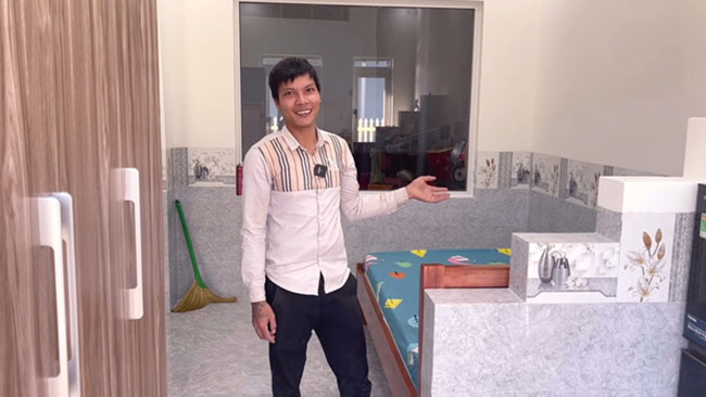 YouTuber phụ hồ phá kỷ lục của CEO Phương Hằng: Khoe nhà mới xây, tiết lộ chi phí bất ngờ - 2