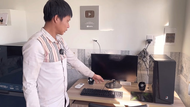 YouTuber phụ hồ phá kỷ lục của CEO Phương Hằng: Khoe nhà mới xây, tiết lộ chi phí bất ngờ - 3