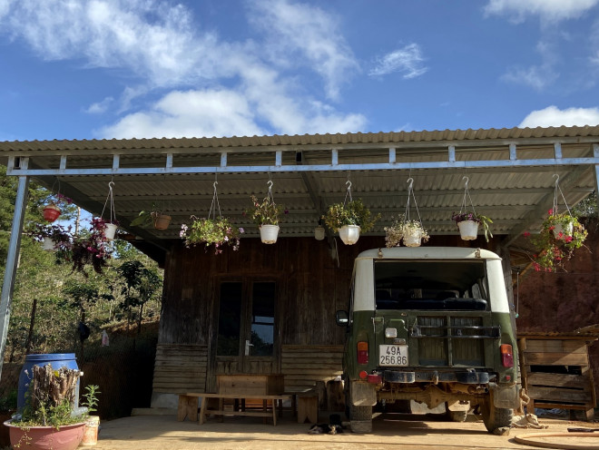 Leo núi Langbiang theo con đường mòn hoang sơ - 4