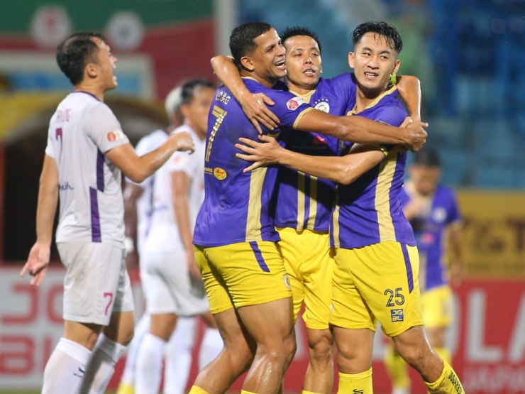 Video bóng đá Hà Nội - Bình Dương: Uy lực kinh hồn, vùi dập không thương tiếc (Vòng 17 V-League)