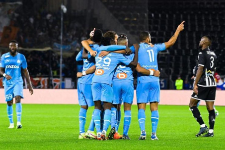 Video bóng đá Angers - Marseille: Luis Suarez tỏa sáng, soán ngôi PSG (Vòng 9 Ligue 1)