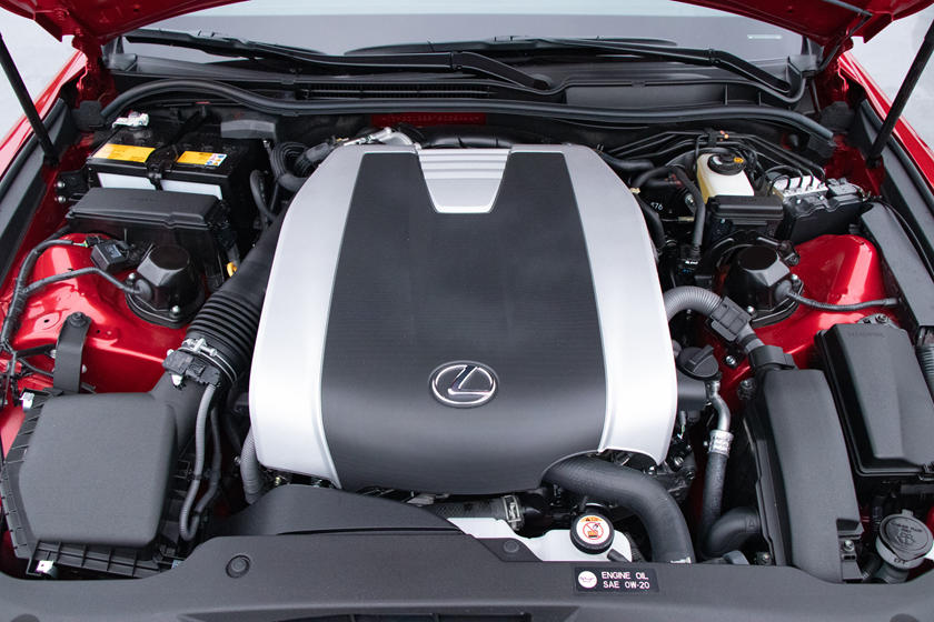 Tầm giá 2 tỷ nên chọn Mercedes-Benz C300 AMG hay Lexus IS300 Standard? - 7