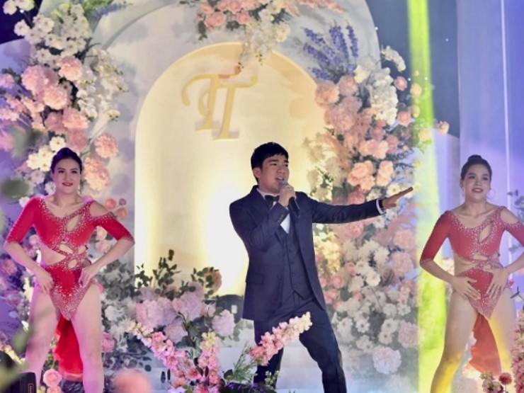 Cát-xê hát đám cưới của sao Việt: Quang Hà nhận 1 tỷ có phải ”khủng” nhất?