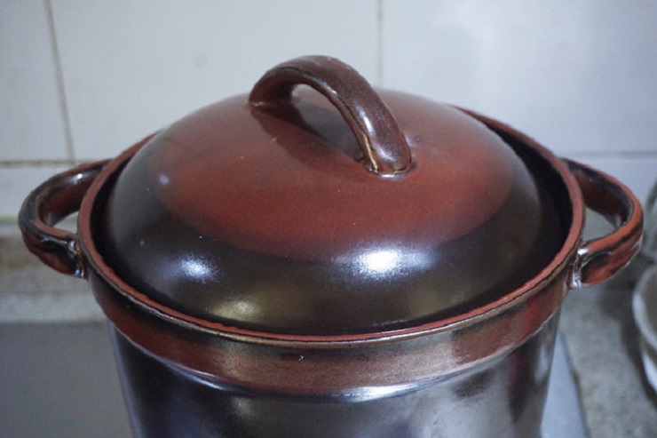 Cách làm món tai heo kho thuốc bắc dai giòn cực đưa cơm ngày trở gió - 6