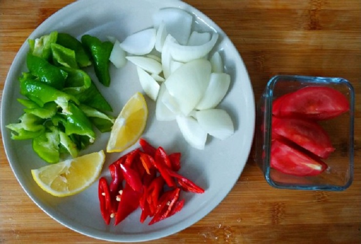 Cách làm món cà ri gà dứa kiểu Thái mềm béo thơm ngon cực đơn giản - 6