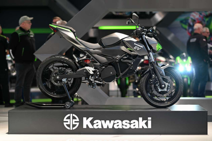 Nguyên mẫu môtô điện Kawasaki EV lộ diện, nhìn cực kỳ tinh xảo - 1
