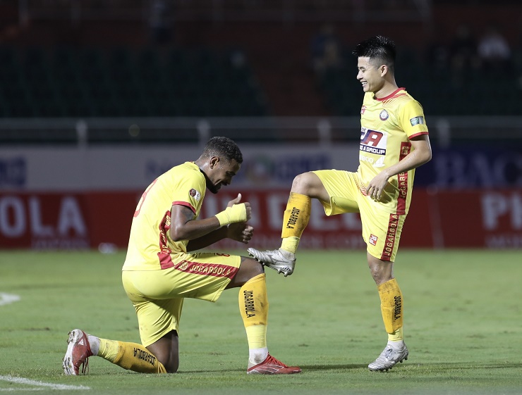 Video bóng đá Sài Gòn - Thanh Hóa: Kịch tính hiệp 2, &#34;tội đồ&#34; chấm phạt đền (Vòng 18 V-League) - 1