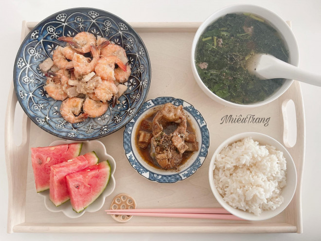 Học ngay thực đơn mẹ đảm Việt nấu cơm cữ thay đổi món đa dạng hằng ngày - 9