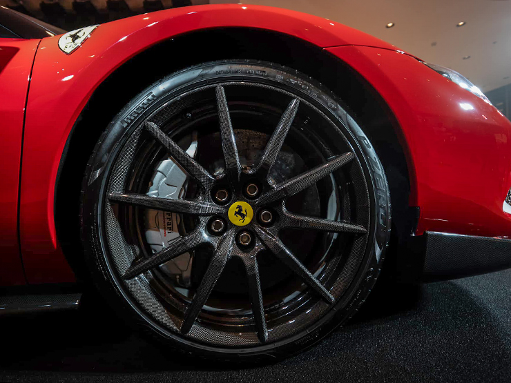 Ferrari giới thiệu siêu xe 296 GTB đến thị trường Việt Nam, giá bán hơn 21 tỷ đồng - 7